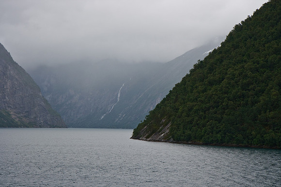 Sunnylvsfjorden